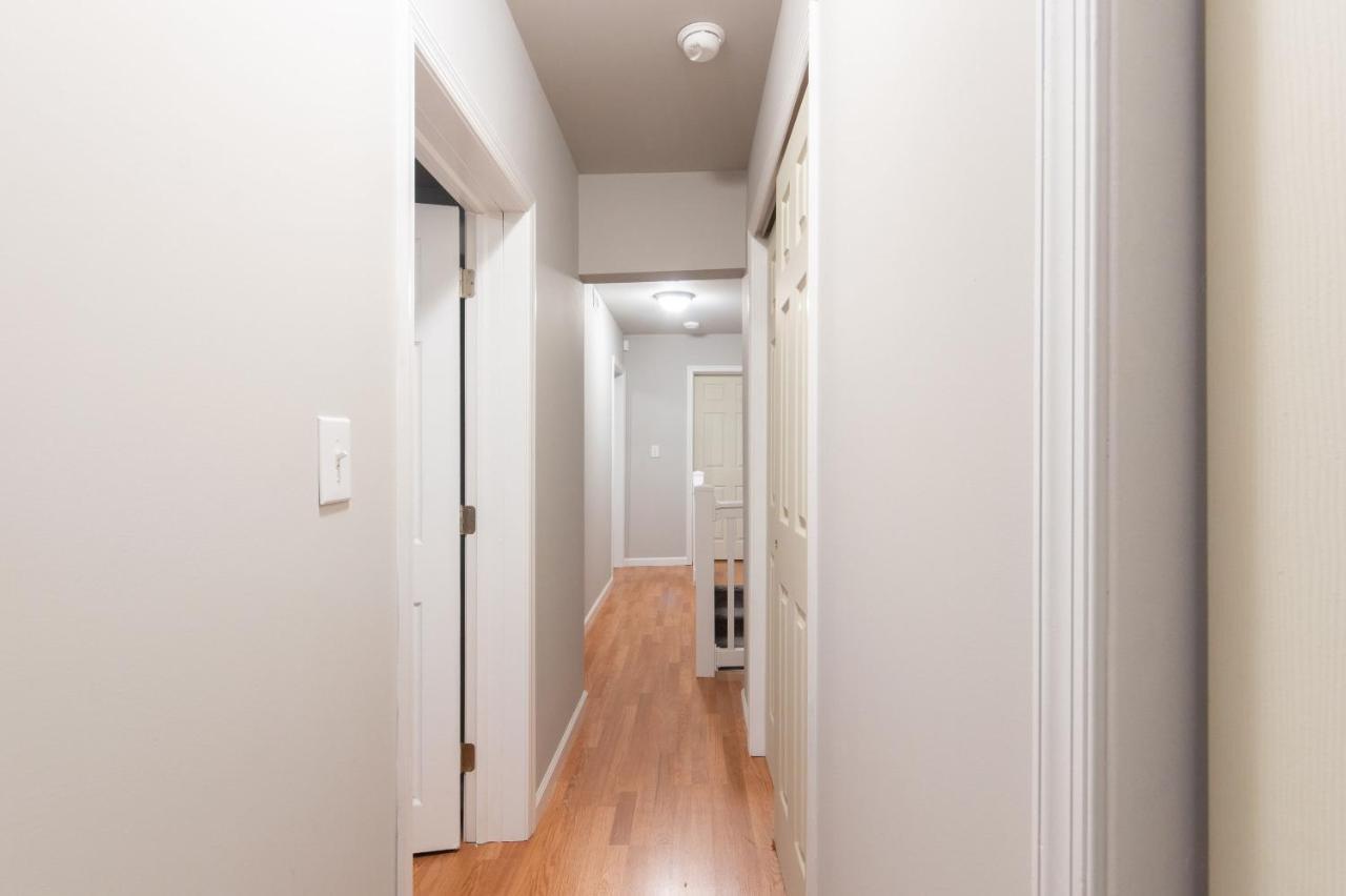 Cheerful 3-bedroom Up To 9 Guest Apartment Atlantic City