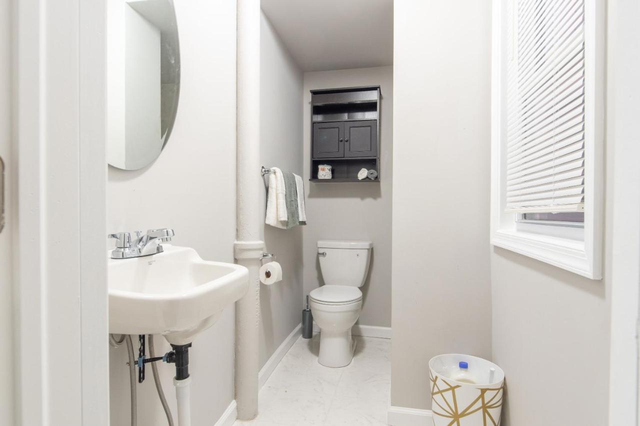 Apartment Cheerful 3-bedroom Up To 9 Guest *